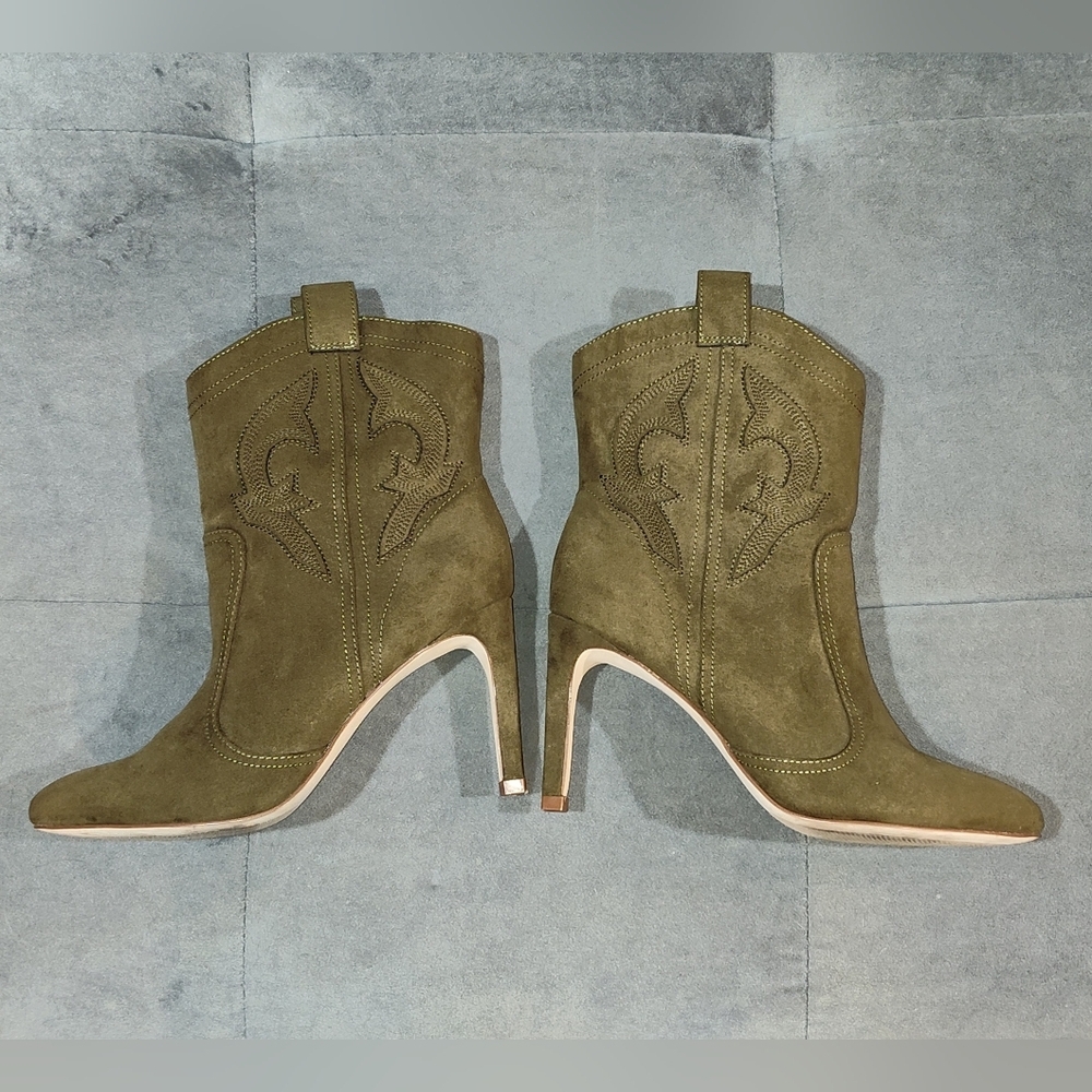 Bcbgeneration Sara Bootie Olive Suede Western Emb… - image 4